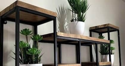 Mr W | 3BR Central Location Apartment