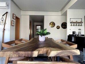 Dining - Mr W | 3BR Central Location Apartment (Guadalajara)