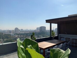 Outdoor dining - Mr W | Sky loft with amazing view over Guadalajara (Zapopan)