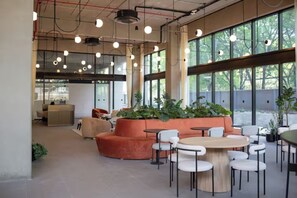 Dining - Mr W | Modern Loft in Margot (Guadalajara)