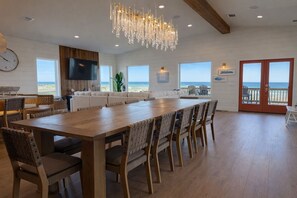 Dining - OTB1224 On the Beach, Private Hot Tub, Beautiful Views (Port Aransas)