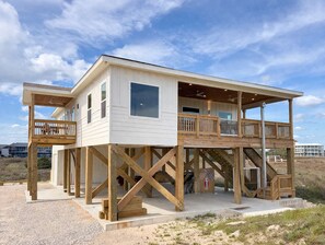 Exterior - OTB1224 On the Beach, Private Hot Tub, Beautiful Views (Port Aransas)