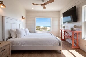 5 bedrooms, free WiFi, bed sheets - OTB1224 On the Beach, Private Hot Tub, Beautiful Views (Port Aransas)
