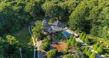 Charlestown Retreat | 2 Pools and Fire Pits