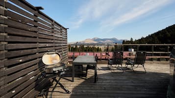 Suite, Mountain View | Outdoor dining