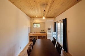 Suite, vistes a la muntanya | Servei de restauració