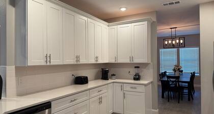 Spacious 4-bedroom house 5 minutes from Lake Tawakoni