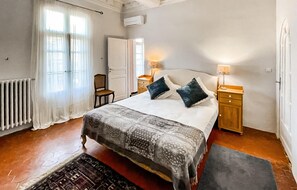 Free WiFi - Beautiful home in Alignan-Du-Vent (Alignan-Du-Vent)