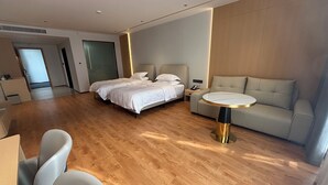 Standard Double Room | Desk - Sihuiyuhengjiudian (Zhaoqing)