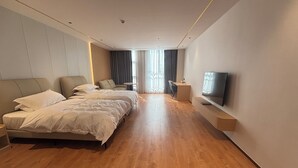Standard Double Room | Desk - Sihuiyuhengjiudian (Zhaoqing)