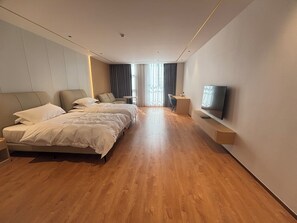 Standard Double Room - Sihuiyuhengjiudian (Zhaoqing)