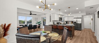 HotTub, Pool, Sauna, Roof Top Deck, Mini Golf, Bowling, Game room, Exercise room