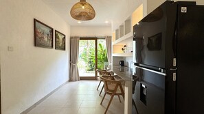 Private kitchen - Villa Mango Kuta Lombok (Kuta)