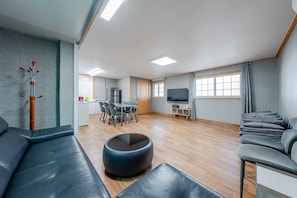 ベーシック ルーム 1 ベッドルーム (Group Room (Private BBQ)) | 1 室のベッドルーム、WiFi (無料)