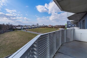 Property grounds - Bronowice Homely Apartment (Kraków)