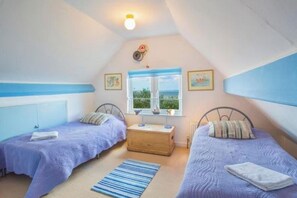 Room - 5 Bedroom House Sleeps 15 - Hot Tub - Cinema Room (Norwich)