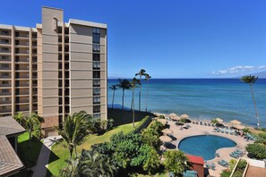 Exterior - MISO COMPHY Cozy ocean view studio condo in peaceful Lahaina with AC, Pool & Gym (Lahaina)