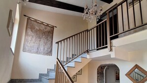Interior - Villa with panoramic Sea & Volcano views (Regastili)