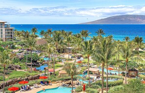 A heated pool - Maui Resort Rentals: Honua Kai – 6 Bedroom Retreat, Over 4000 Combined Sq Ft, Stunning Premier Ocean Views! (Lahaina)