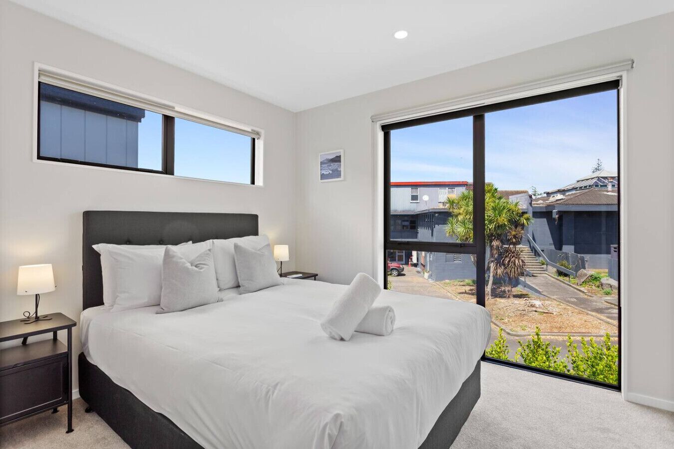 3 bedrooms, desk, iron/ironing board, WiFi