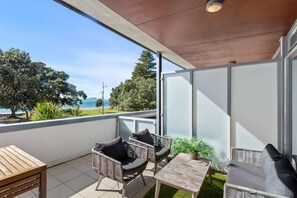 Property grounds - Beach Front Bliss - by Furnished Rentals (Auckland)