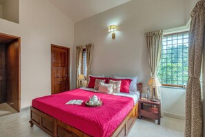 Biệt thự Cao cấp, quang cảnh hồ