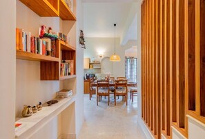 Luksushuvila, järvinäköala | Ruokailu