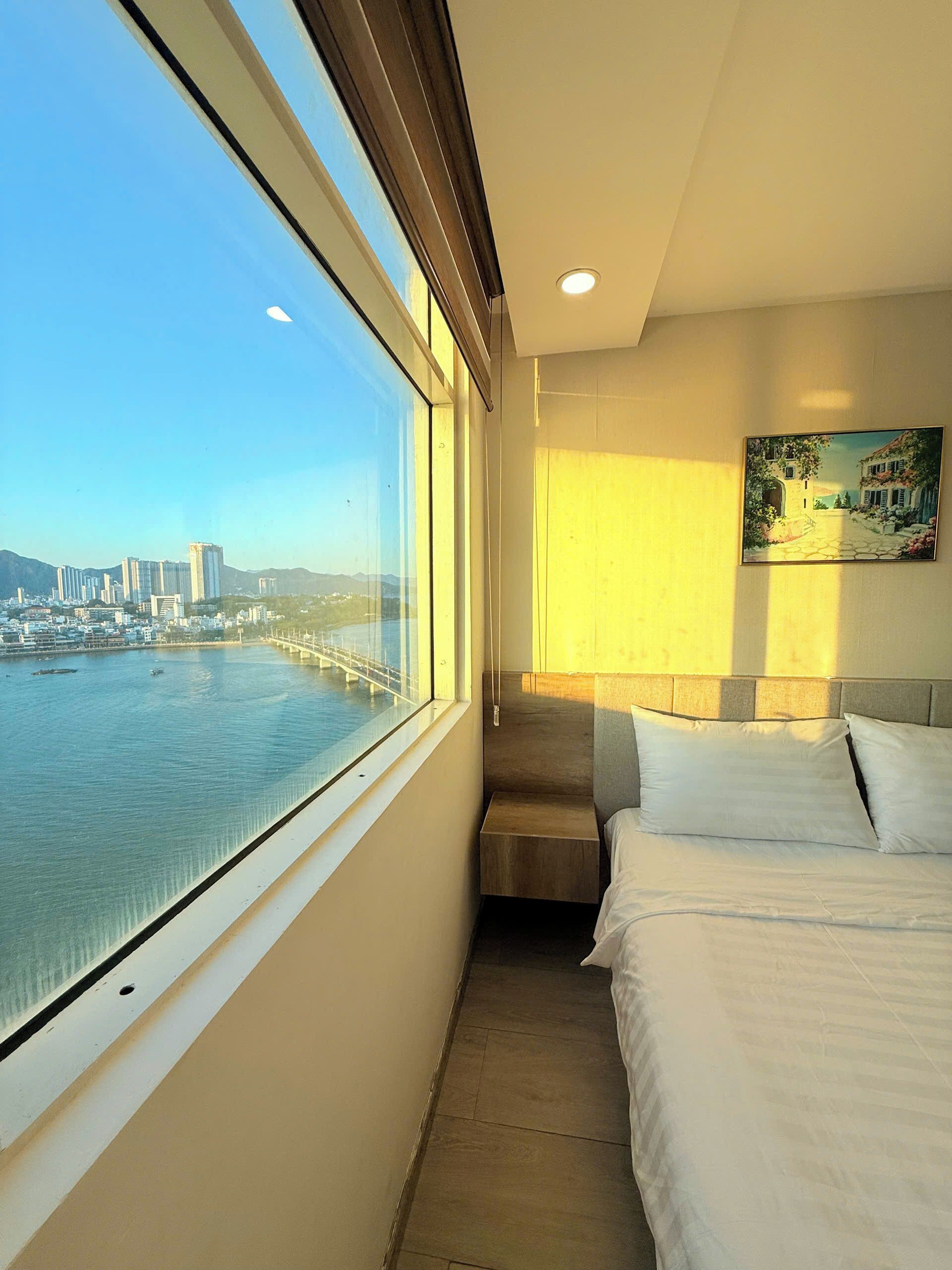 Departamento Deluxe, balcón, vista al océano