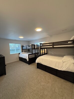 Room - 21st by the Lake, minutes to downtown, family friendly (Coeur d'Alene)