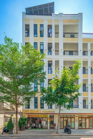 Front of property - LINH KHANG 1 Hotel & Apartment Da Nang (Da Nang)