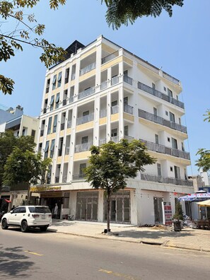 Exterior - LINH KHANG 1 Hotel & Apartment Da Nang (Da Nang)