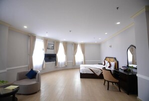 Classic-Studio, Balkon, Stadtblick