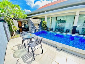 Pool - V Canggu Dormitory (Canggu)