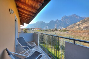 Property grounds - Agritur Laura- Sogno zen 6, Torbole sul Garda, Italy (Torbole sul Garda)