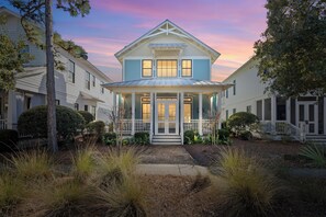 Exterior - Sage & Sand: Golf Cart, Bikes & Pickleball (Santa Rosa Beach)