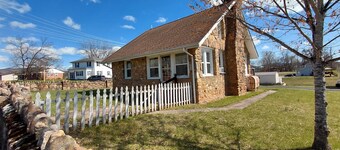 Private 3BR - Minutes to Shenandoah National Park & Massanutten! Bring your Pup!