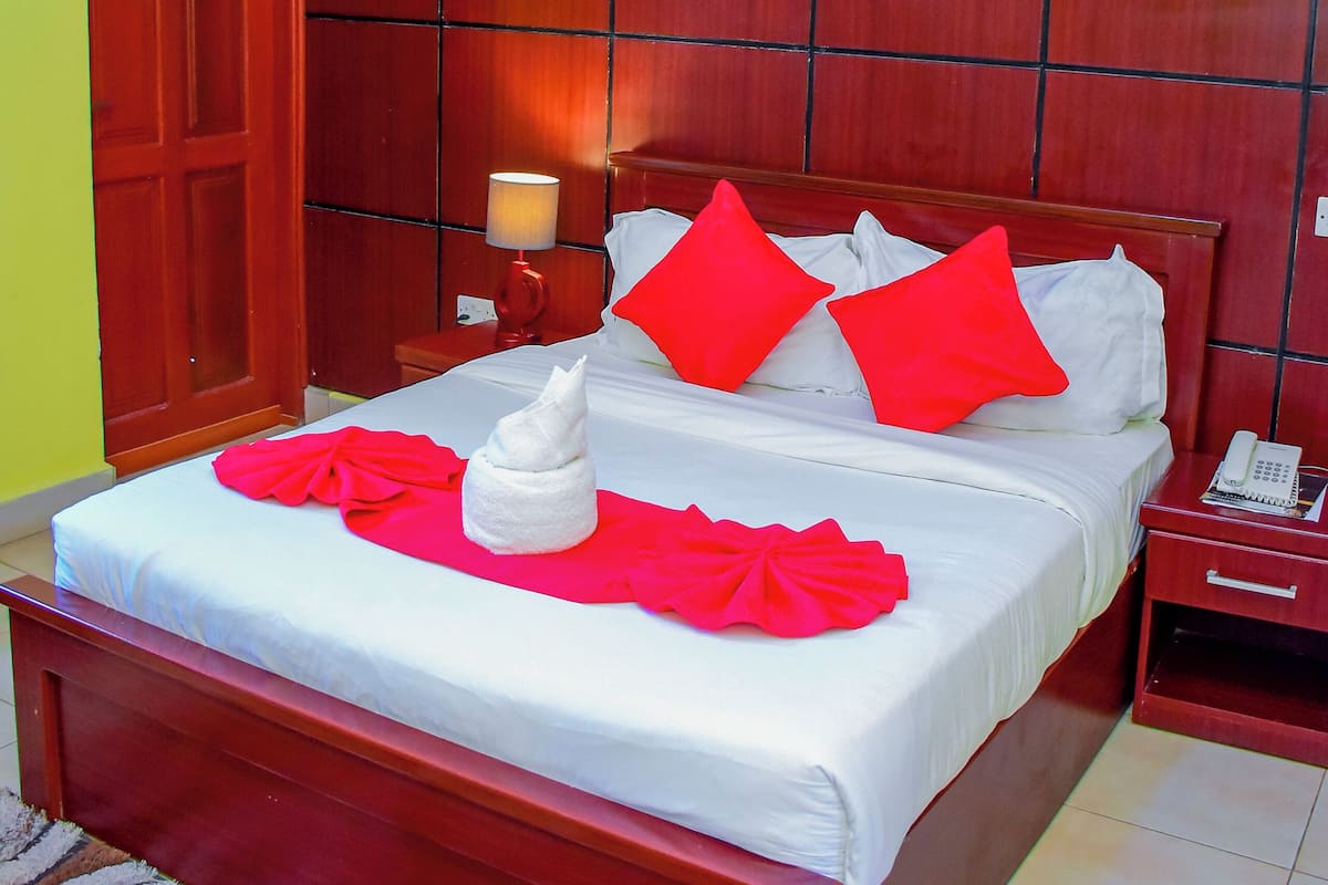 Deluxe Studio, Balcony, Garden View