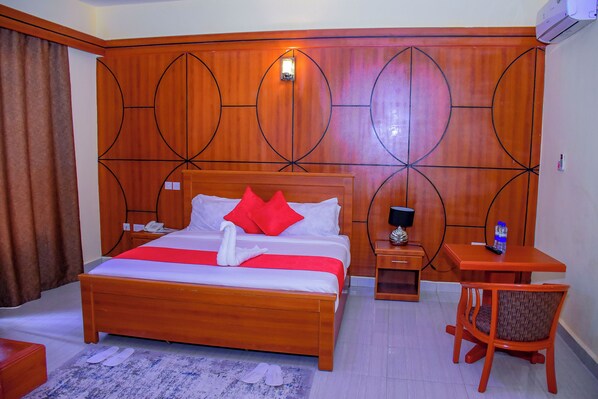 Executive-sviitti, parveke, näköala puutarhaan