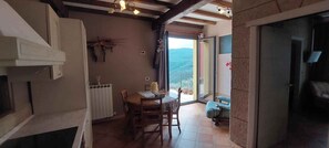 Interior - Holiday apartment with large relaxation area (Lucinasco)