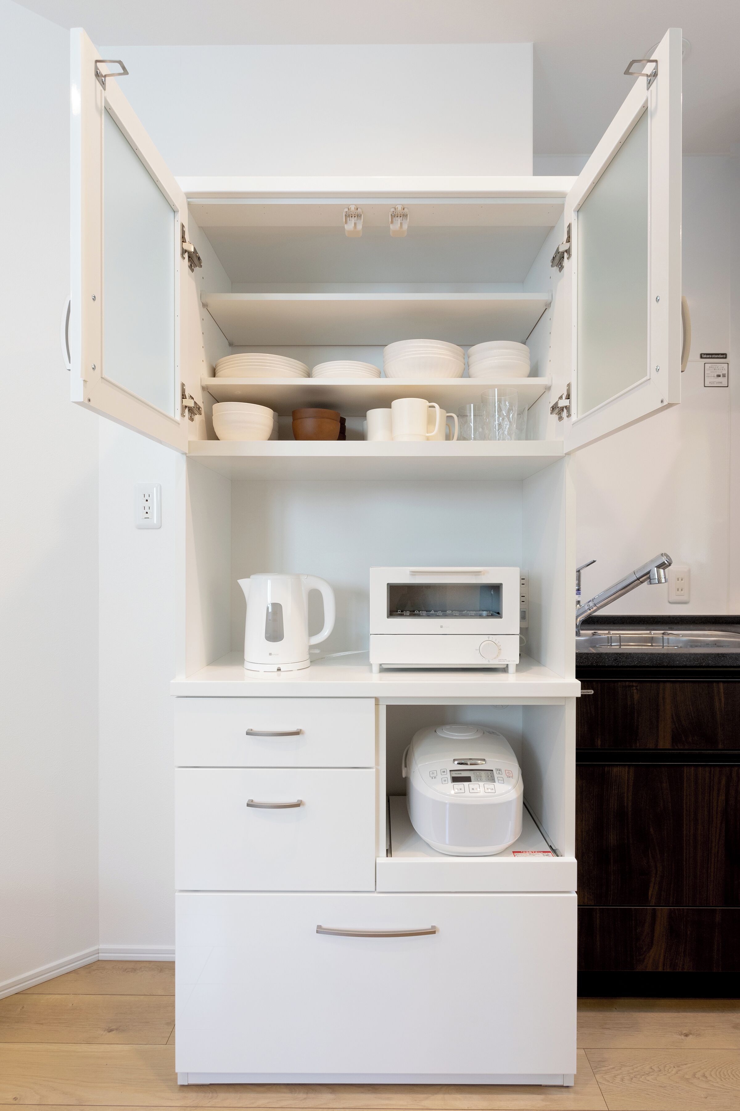 Comfort House, 1 Bedroom | Private kitchen | Fridge, microwave, stovetop, rice cooker