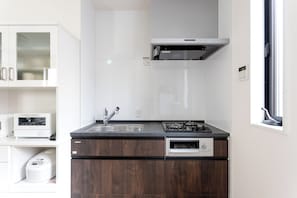 舒適獨棟房屋, 1 間臥室 | 私人廚房 | 電冰箱、微波爐、爐台、電鍋