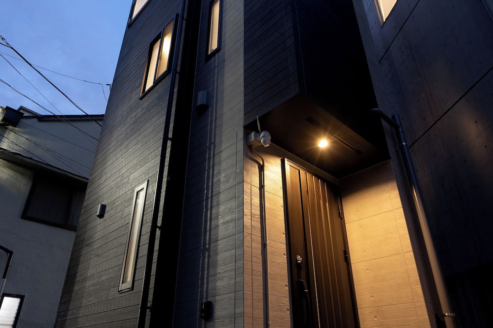 SHINJUKU CITY HOUSE