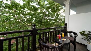 Junior Suite, Balcony, City View | Balcony