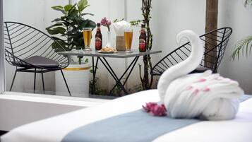 Studio, Terrace | Balcony
