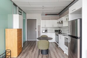 Private kitchen - Blueground | Belltown, rooftop, nr Pike Place (Seattle)
