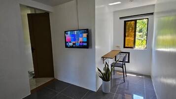 Basic-Doppelzimmer, Gartenblick | Innenbereich