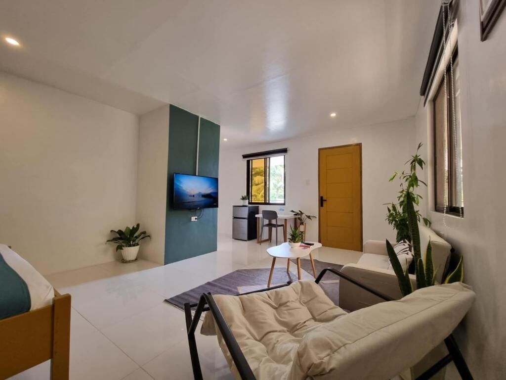 华丽客房, 阳台, 海景 | 起居区