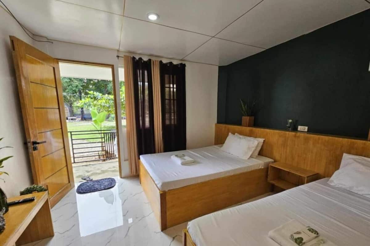 컴포트 쿼드룸, 발코니, 바다 전망