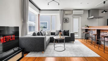 Apartment | Living area