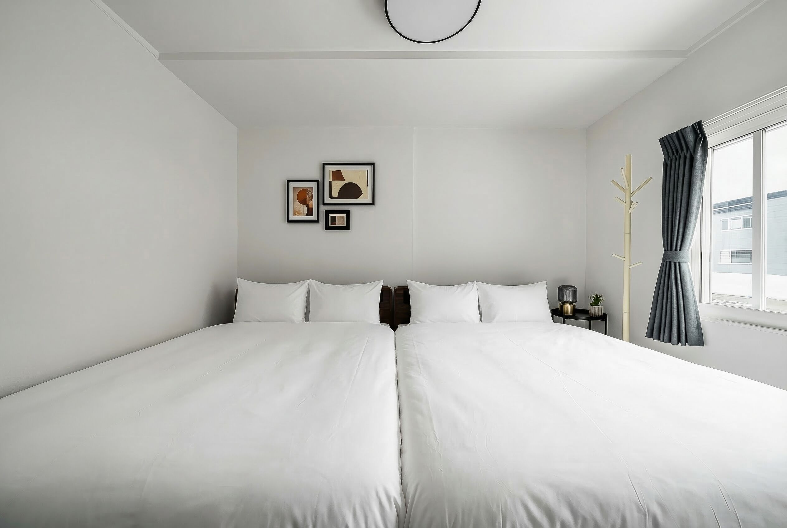 Apartment | Desk, iron/ironing board, free WiFi
